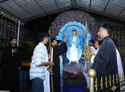 Perunnal Procession